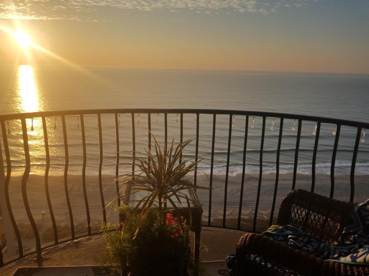 The Palms Resort-Oceanfront Миртл-Бич Экстерьер фото